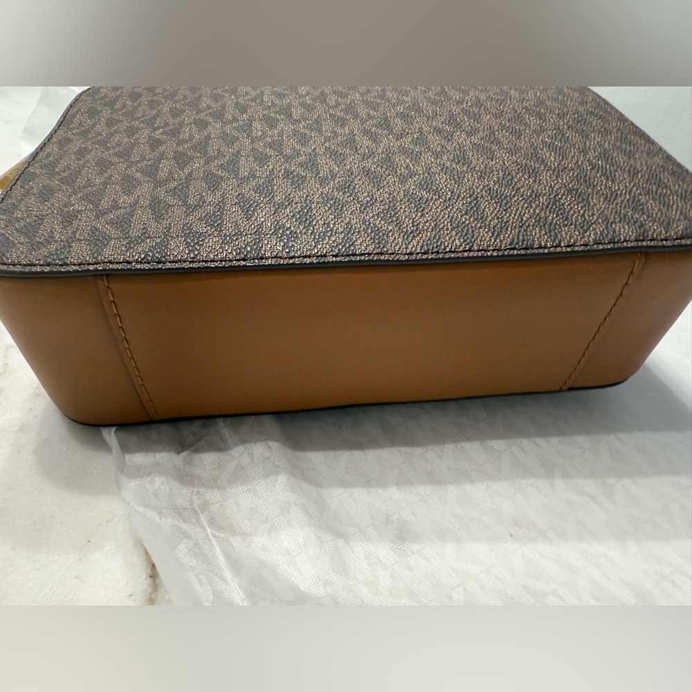 Michael Kors Signature Brown Crossbody Bag - Picture 11 of 16